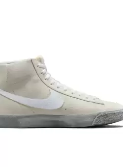 Pantofi Sport Nike Blazer MID '77 SE EMB
