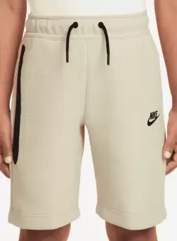 Sort Nike B NSW TECH FLC SHORT